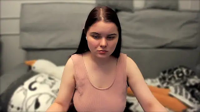 Isabellaprincess online show from September 17, 2025, 7:49 pm