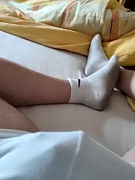 boxerundsocken91 online show from February 12, 2026, 2:28 pm