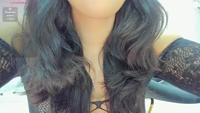 Jelly Bee online show from September 8, 2025, 7:57 pm