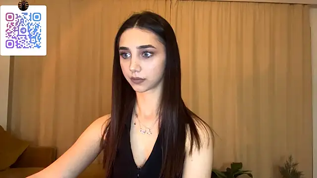 LinaMour online show from February 17, 2026, 10:40 pm