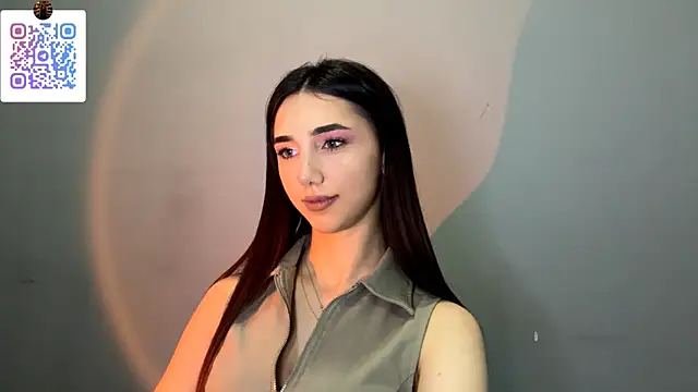 LinaMour online show from February 14, 2026, 10:10 pm