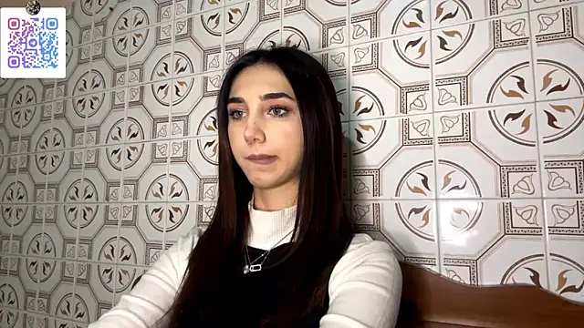 LinaMour online show from December 16, 2025, 10:14 pm