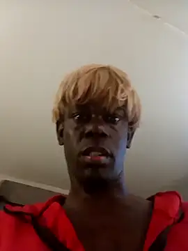 Snapshot of Cocoaversace302 chatting on September 9, 2025, 6:12 am Cocoaversace302 online show from September 9, 2025, 6:12 am