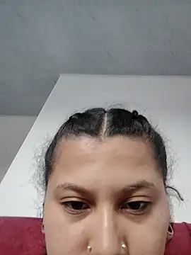 Snapshot of Eva_Clark01 chatting on October 8, 2025, 11:34 am Eva Clark01 online show from October 8, 2025, 11:34 am