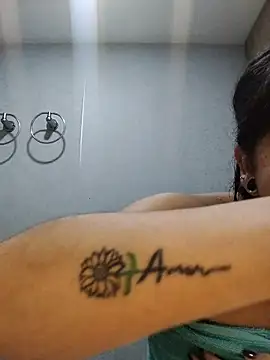 Snapshot of Eva_Clark01 chatting on November 27, 2025, 11:10 am Eva Clark01 online show from November 27, 2025, 11:10 am