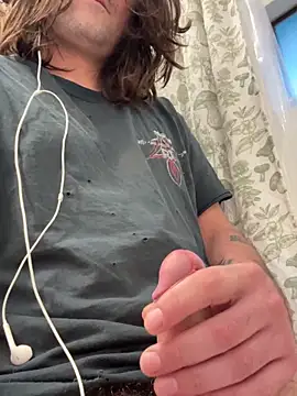 Snapshot of crashnasty chatting on October 19, 2025, 2:20 pm crashnasty online show from October 19, 2025, 2:20 pm