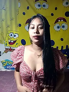 Snapshot of UrSweetAsianLady_02 chatting on May 19, 2026, 1:43 am UrSweetAsianLady 02 online show from May 19, 2026, 1:43 am