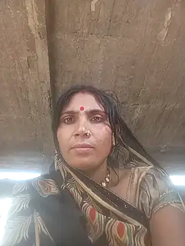 Snapshot of Sapnaji500 chatting on November 10, 2025, 5:34 am Sapnaji500 online show from November 10, 2025, 5:34 am