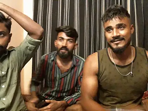 indianbighard21 online show from May 15, 2026, 2:04 pm