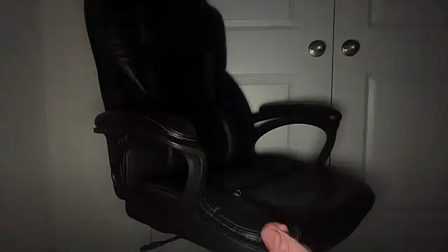 floridatwink2005 online show from January 15, 2026, 5:55 am