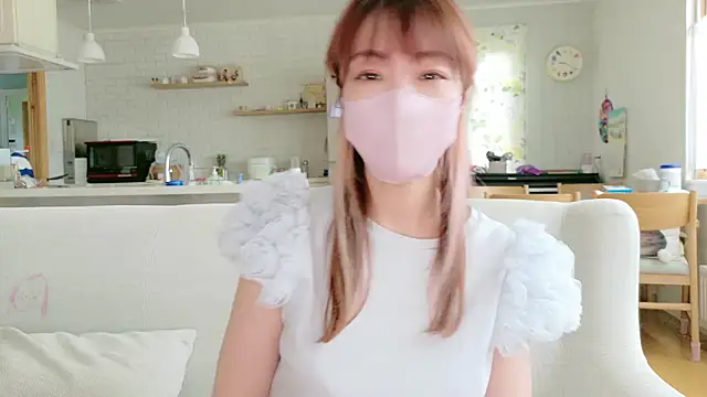 SUZU 1201 online show from May 26, 2026, 12:20 am