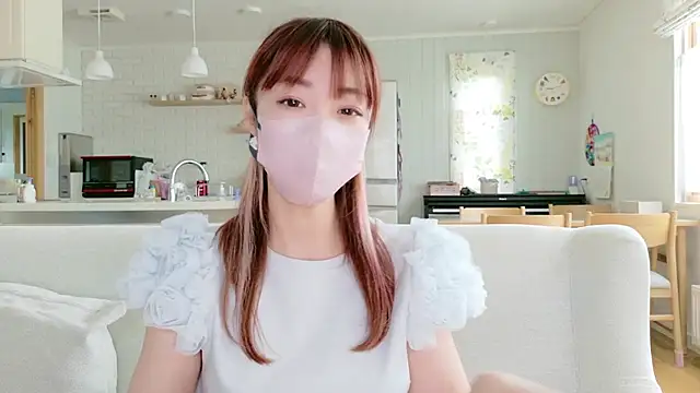 SUZU 1201 online show from May 18, 2026, 12:11 am