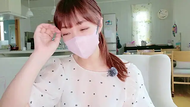 Snapshot of SUZU_1201 chatting on July 11, 2026, 1:17 am SUZU 1201 online show from July 11, 2026, 1:17 am
