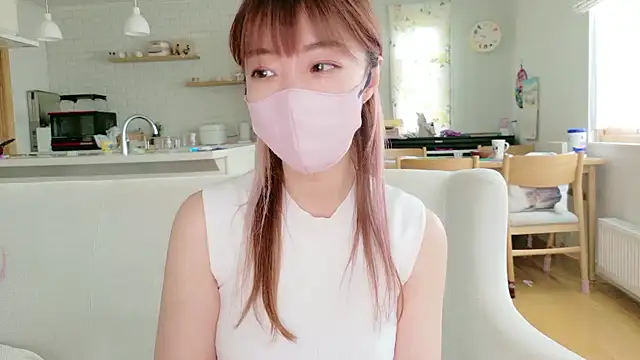 Snapshot of SUZU_1201 chatting on June 10, 2026, 12:34 am SUZU 1201 online show from June 10, 2026, 12:34 am