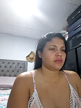 youblack2710 online show from September 22, 2025, 2:23 pm