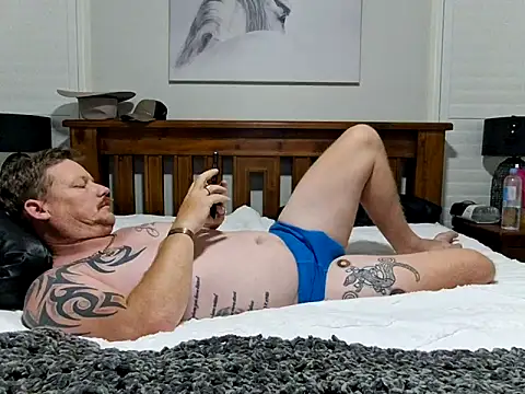 Snapshot of brokecountrylads chatting on March 5, 2026, 9:50 am brokecountrylads online show from March 5, 2026, 9:50 am