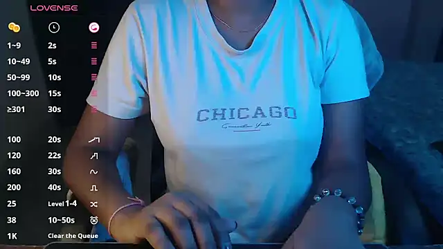 Snapshot of hot_riaa25 chatting on July 23, 2026, 6:04 pm hot riaa25 online show from July 23, 2026, 6:04 pm