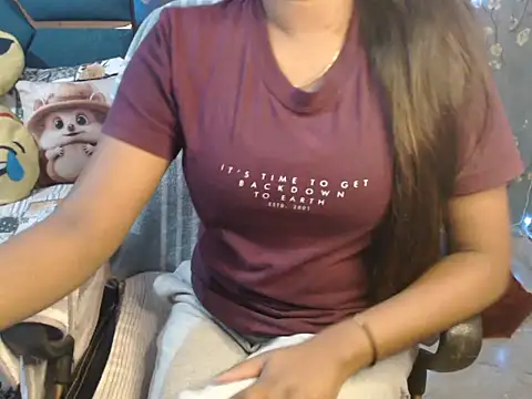 Snapshot of hot_riaa25 chatting on October 30, 2025, 5:21 pm hot riaa25 online show from October 30, 2025, 5:21 pm