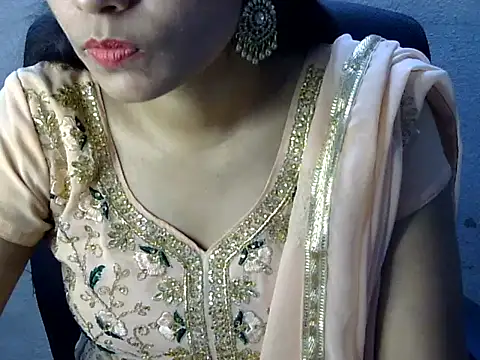 Snapshot of Neha_Sharma1 chatting on October 5, 2025, 12:18 pm Neha Sharma1 online show from October 5, 2025, 12:18 pm