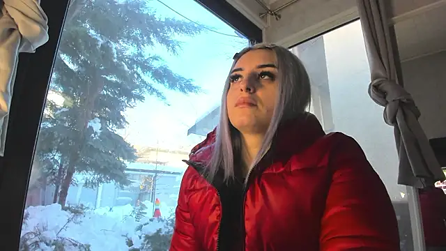 Snapshot of Ella_Vee chatting on February 19, 2026, 6:54 am Ella Vee online show from February 19, 2026, 6:54 am