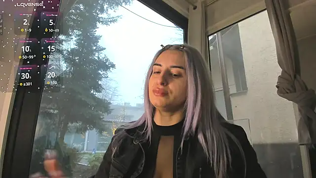 Snapshot of Ella_Vee chatting on February 13, 2026, 6:46 am Ella Vee online show from February 13, 2026, 6:46 am