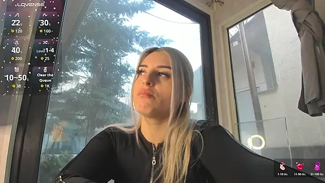 Ella Vee online show from March 5, 2026, 5:37 am