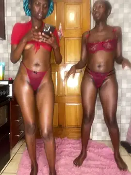 Snapshot of Melanin2002 chatting on September 10, 2025, 10:09 pm Melanin2002 online show from September 10, 2025, 10:09 pm