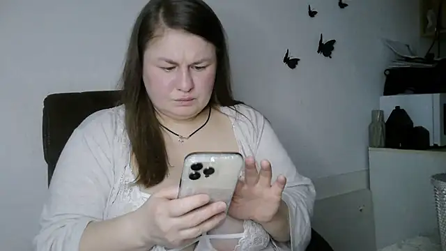 Snapshot of MartaXLove chatting on May 13, 2026, 3:41 pm MartaXLove online show from May 13, 2026, 3:41 pm