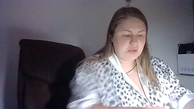 MartaXLove online show from September 8, 2025, 3:55 pm