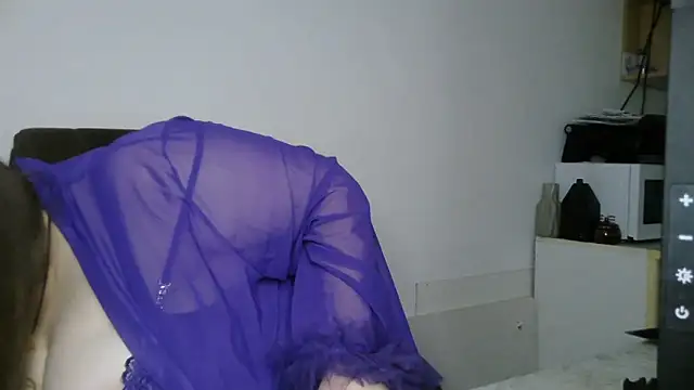 Snapshot of MartaXLove chatting on April 16, 2026, 3:57 pm MartaXLove online show from April 16, 2026, 3:57 pm