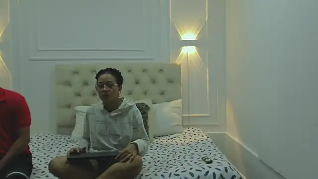 Snapshot of charlotte_dante212 chatting on October 16, 2025, 3:26 am charlotte dante212 online show from October 16, 2025, 3:26 am