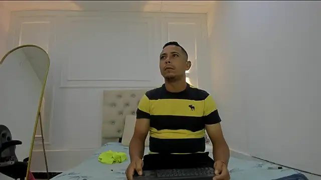 Snapshot of charlotte_dante212 chatting on February 22, 2026, 4:04 am charlotte dante212 online show from February 22, 2026, 4:04 am