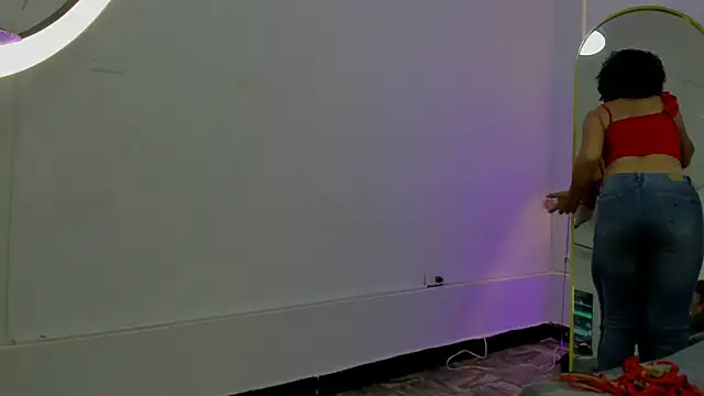 Snapshot of charlotte_dante212 chatting on April 12, 2026, 3:43 am charlotte dante212 online show from April 12, 2026, 3:43 am