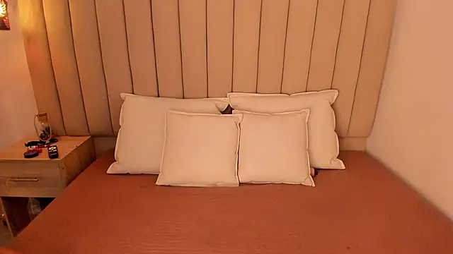 Afrodita de amor online show from September 9, 2025, 11:52 am