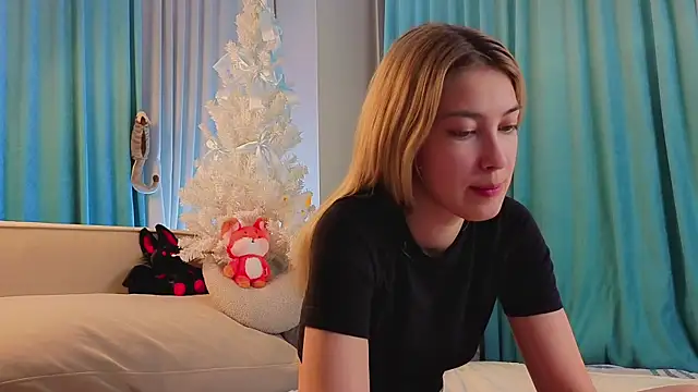 Snapshot of AngelicRice chatting on December 22, 2025, 11:54 am AngelicRice online show from December 22, 2025, 11:54 am