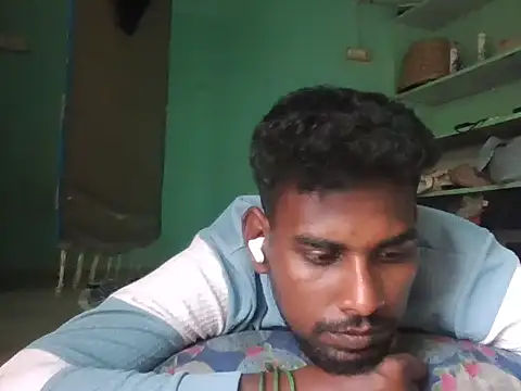 Snapshot of Tamilgud23 chatting on May 16, 2026, 12:15 pm Tamilgud23 online show from May 16, 2026, 12:15 pm