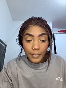 Snapshot of zaracollins01 chatting on March 18, 2026, 2:08 pm zaracollins01 online show from March 18, 2026, 2:08 pm