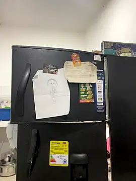 Snapshot of zaracollins01 chatting on November 6, 2025, 12:03 am zaracollins01 online show from November 6, 2025, 12:03 am