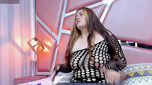 ABRILMILLER VC online show from September 9, 2025, 12:43 am