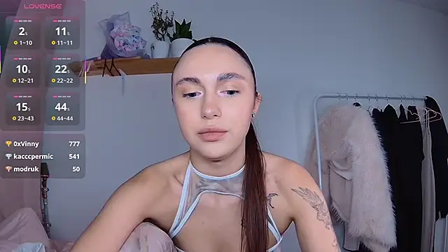 Snapshot of Leri_Star chatting on November 30, 2025, 7:47 pm Leri Star online show from November 30, 2025, 7:47 pm