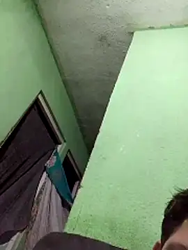 Snapshot of alonsohot1809 chatting on October 28, 2025, 8:35 am alonsohot1809 online show from October 28, 2025, 8:35 am