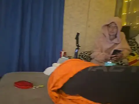 NikkyRider online show from December 14, 2025, 9:20 pm