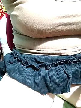 Snapshot of Tasu774 chatting on March 1, 2026, 11:32 am Tasu774 online show from March 1, 2026, 11:32 am