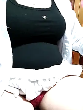 Tasu774 online show from November 22, 2025, 5:12 pm