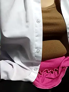 Tasu774 online show from March 4, 2026, 11:45 pm