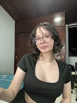 Snapshot of sukubo__ chatting on November 14, 2025, 4:49 am sukubo online show from November 14, 2025, 4:49 am