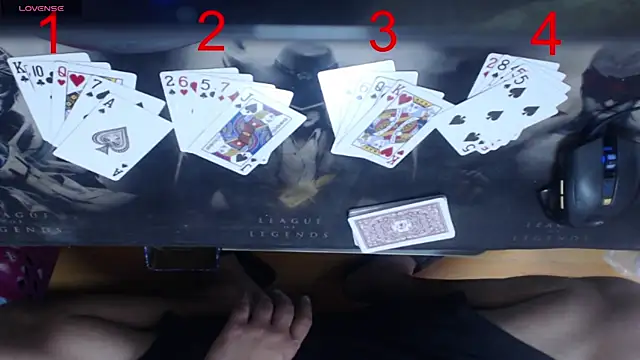 kaixinniuniu online show from September 11, 2025, 4:34 am