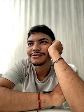 Snapshot of Snowlann chatting on September 29, 2025, 4:56 pm Snowlann online show from September 29, 2025, 4:56 pm