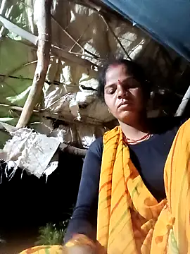 Snapshot of Sapna_cutt chatting on October 1, 2025, 11:08 pm Sapna cutt online show from October 1, 2025, 11:08 pm