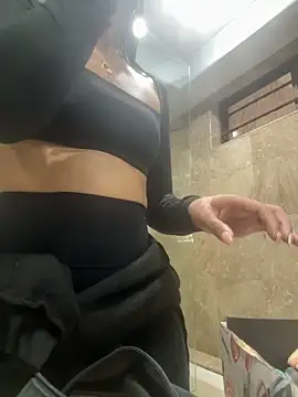 Snapshot of samiradoll chatting on November 13, 2025, 9:08 pm samiradoll online show from November 13, 2025, 9:08 pm